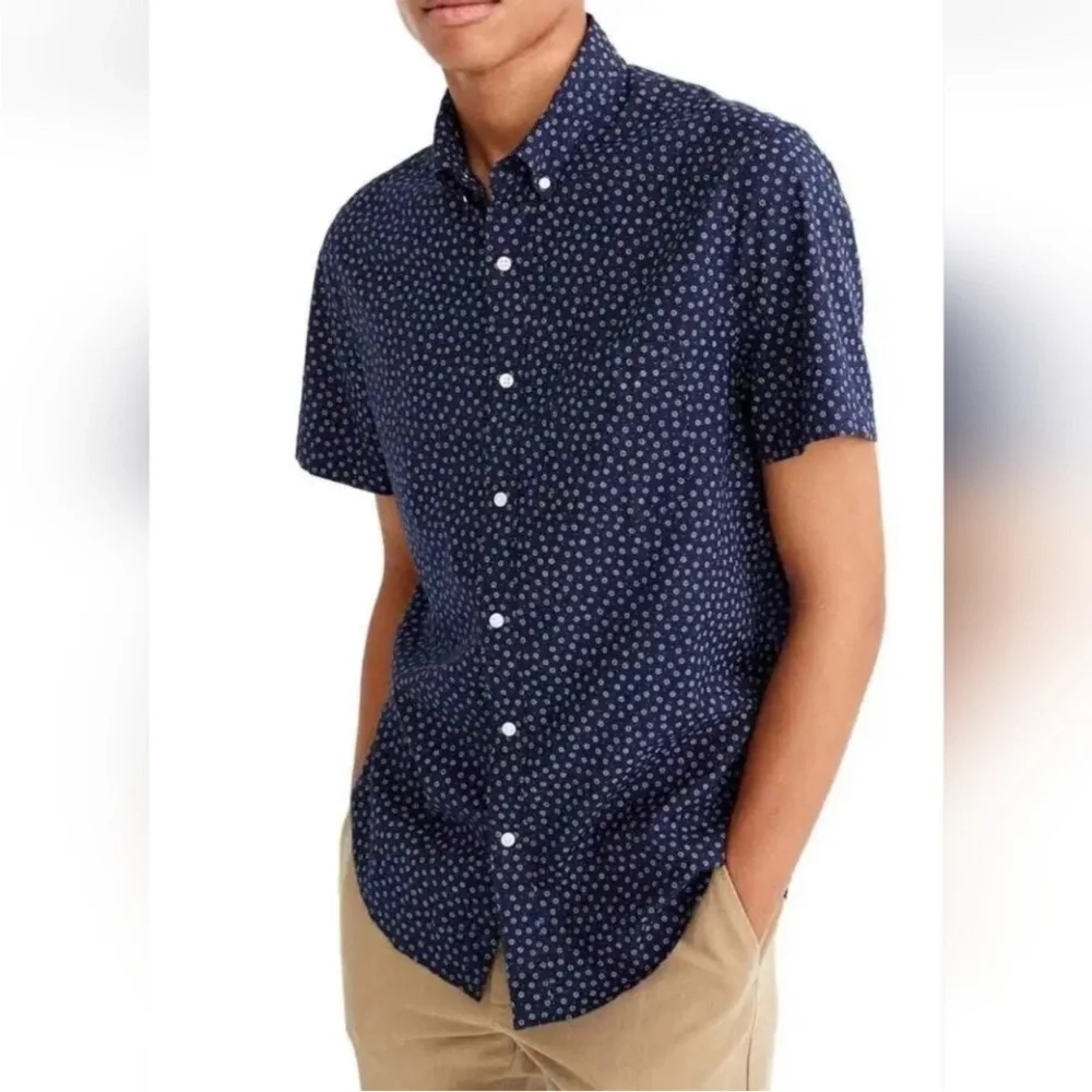 J. Crew Ditsy Floral Print Button Down Short Sleeve Shirt Navy Slim Size Large
